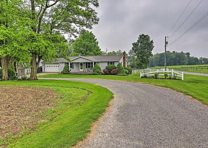 Millersburg Home W/ Covered Porch & Fire Pit!