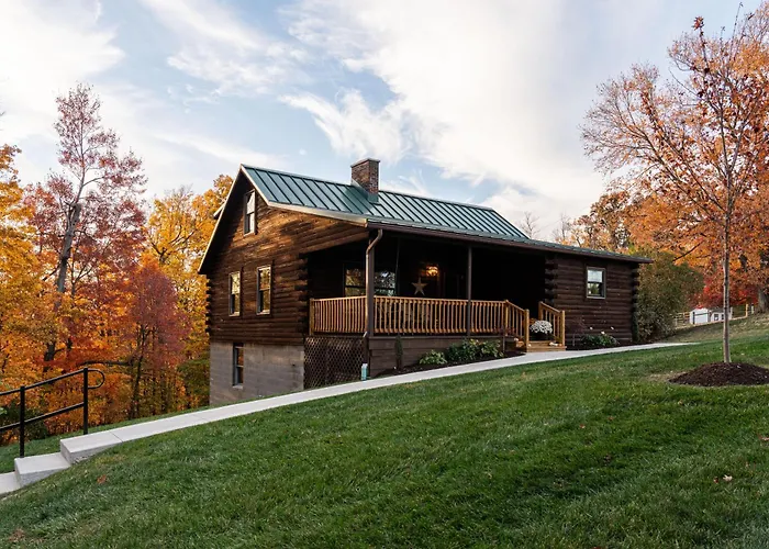 Maple Leaf Cabin